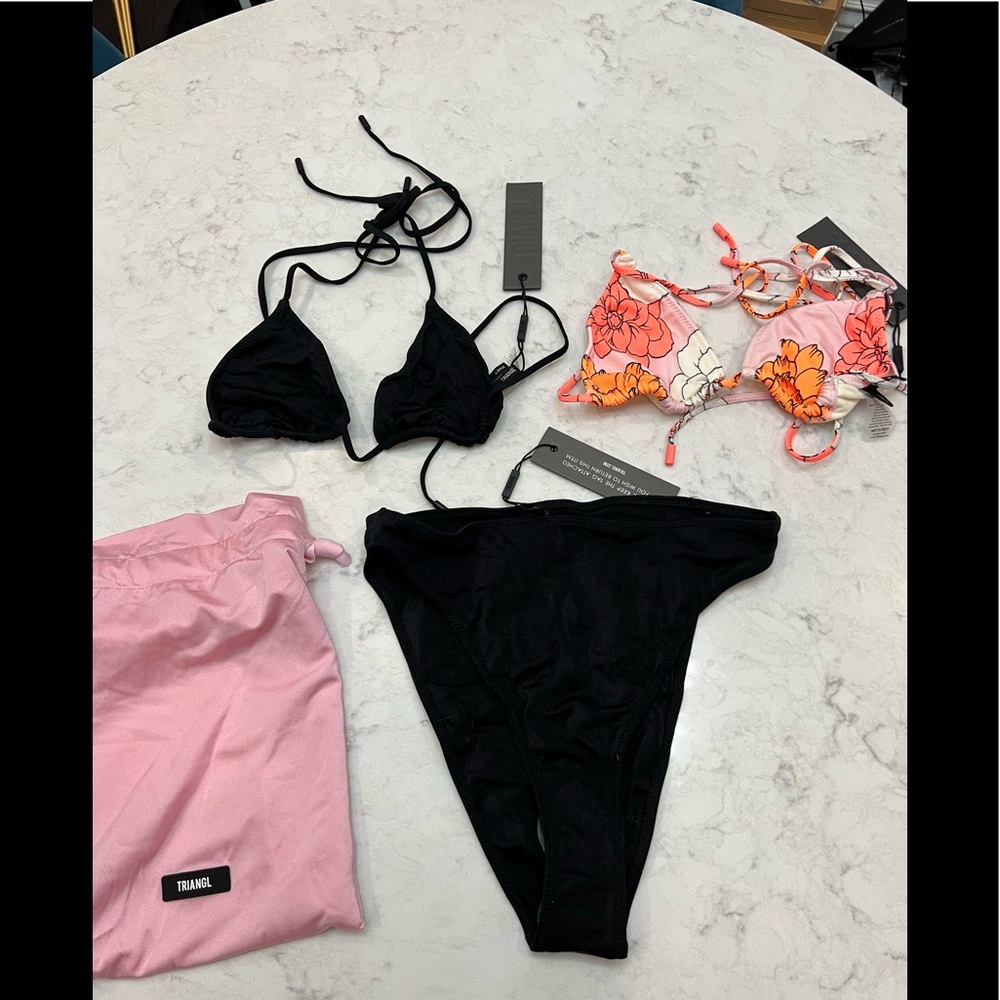 Triangl bikini set. NWT.